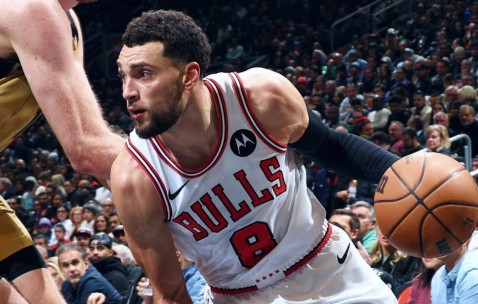 皇冠体育-公牛力克篮网，拉文登场砍下全场最高得分领军胜利(nba公牛队拉文)