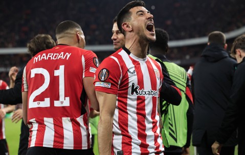 皇冠体育官网-西甲豪门锋线进攻凶猛，势不可挡(西甲豪门锋线进攻凶猛,势不可挡的球员)